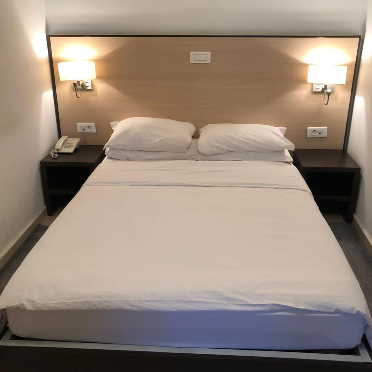 Residence Achenbach أبيدجان الغرفة الصورة